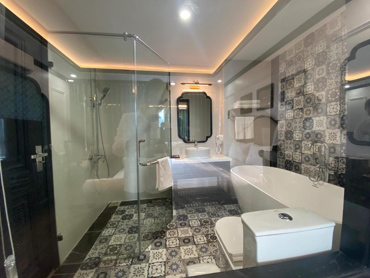 Moma Paris Hotel Ninh Binh Exterior photo